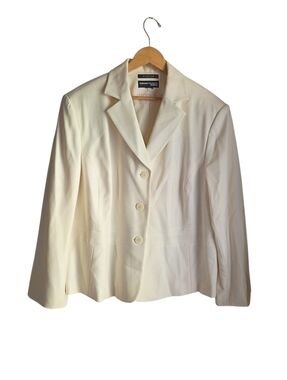Norton McNaughton Women White Stretch Blazer
